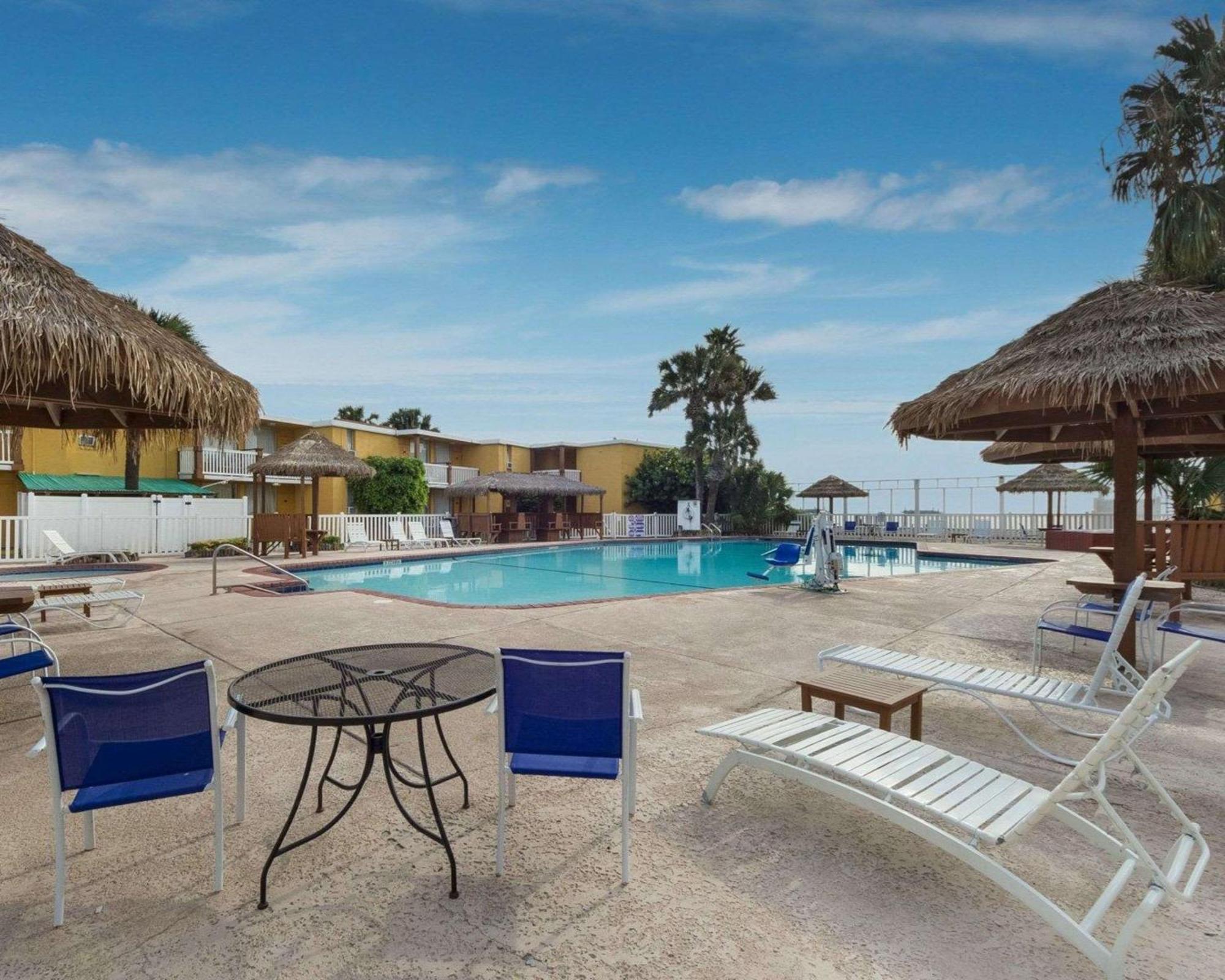 Quality Inn & Suites On The Beach Corpus Christi  Kültér fotó
