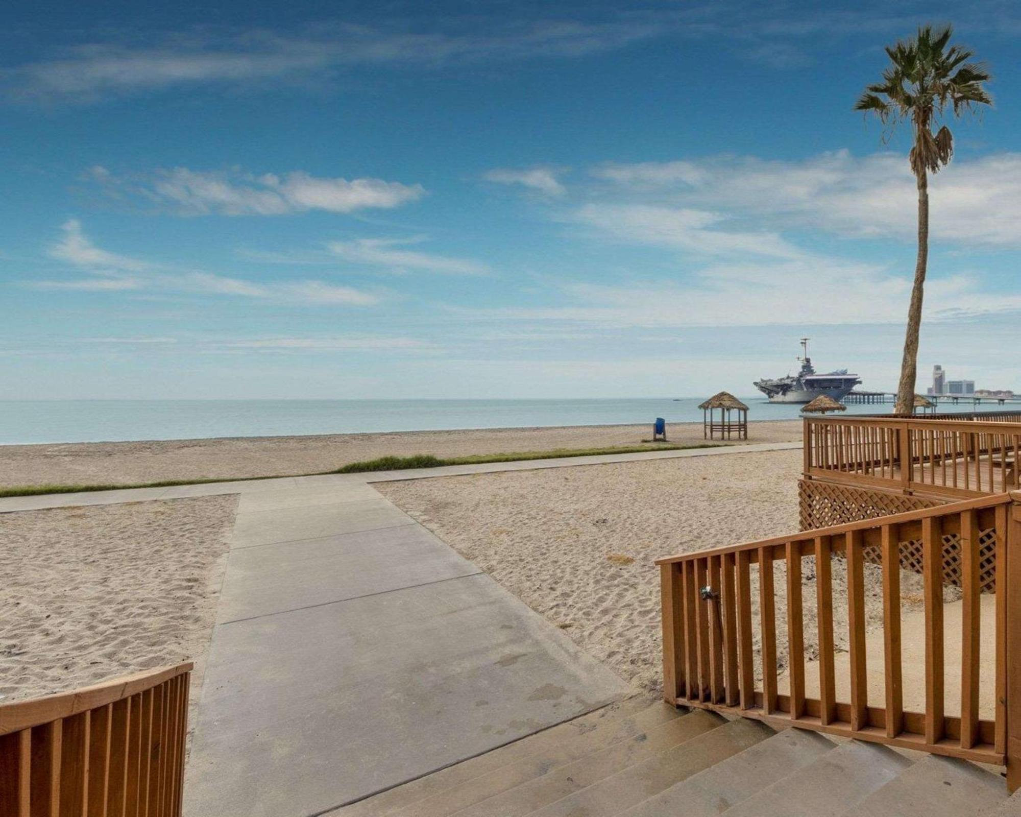 Quality Inn & Suites On The Beach Corpus Christi  Kültér fotó