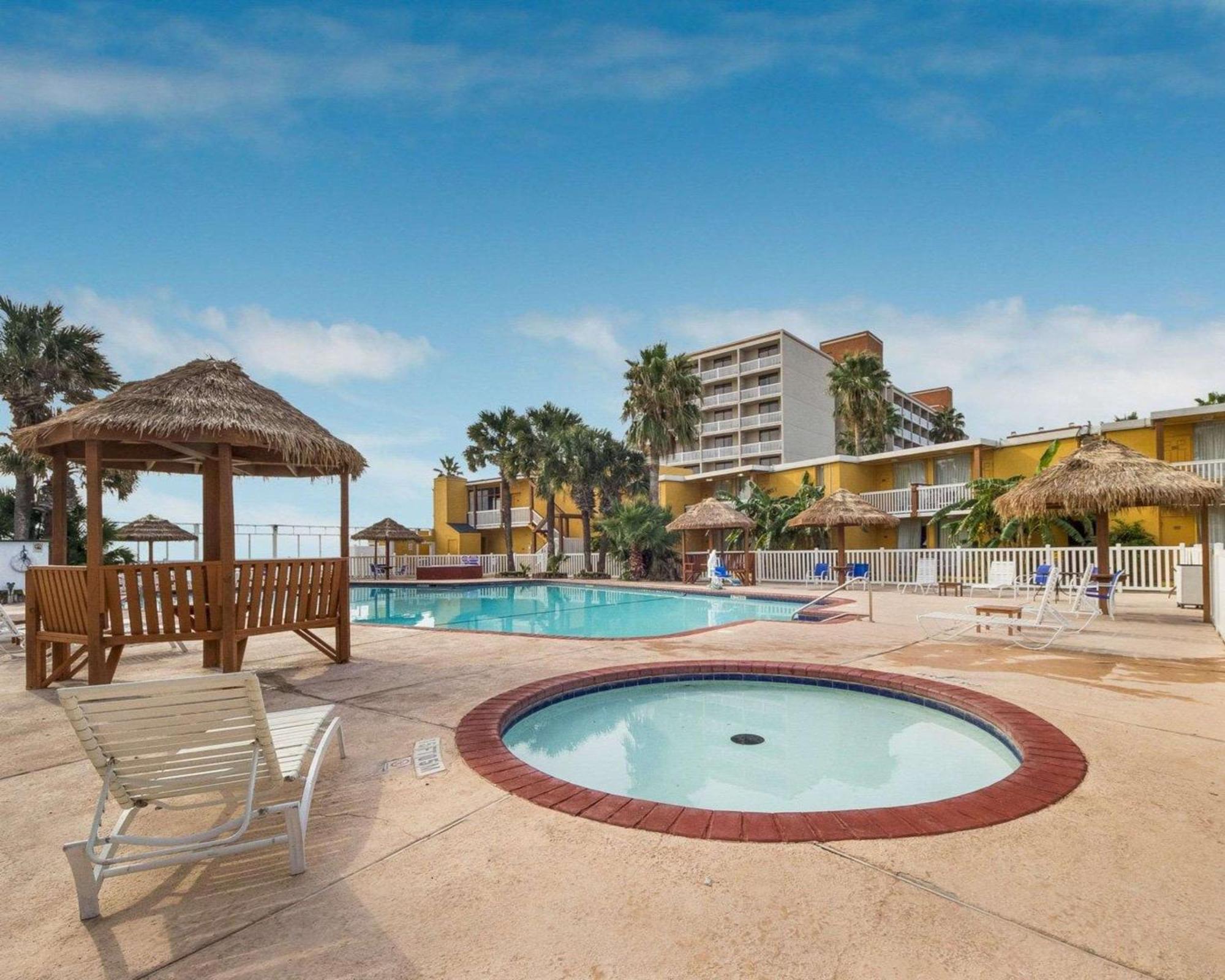 Quality Inn & Suites On The Beach Corpus Christi  Kültér fotó