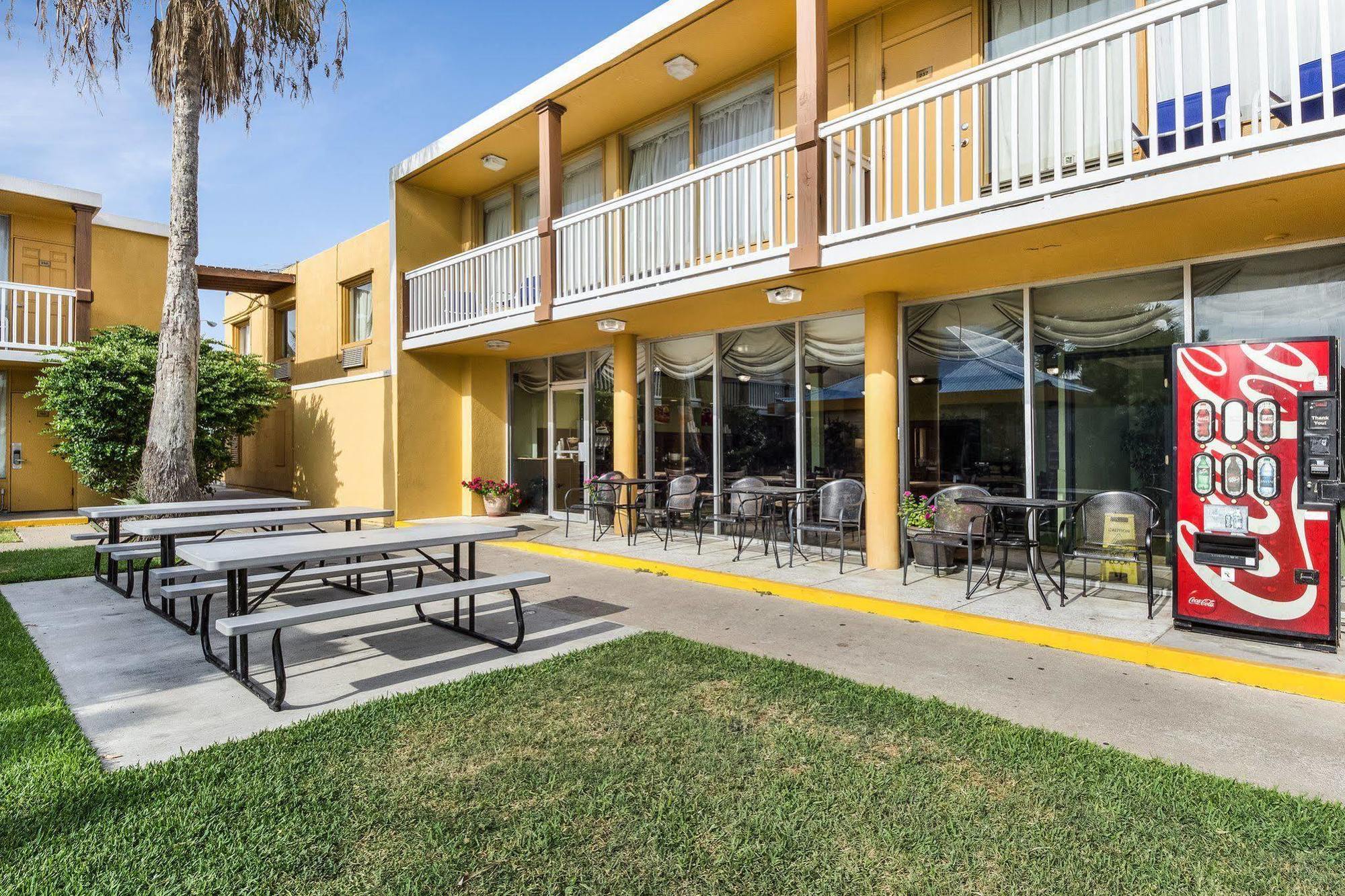 Quality Inn & Suites On The Beach Corpus Christi  Kültér fotó